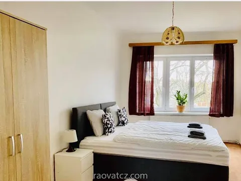 Cho thuê nhà 2+1 52m2 tại Stredni, Praha 6 - Veleslavin