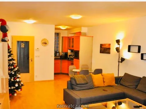 Cho thuê nhà 2KK 60m2 tại Kopkova, Praha 10 - Kolovraty