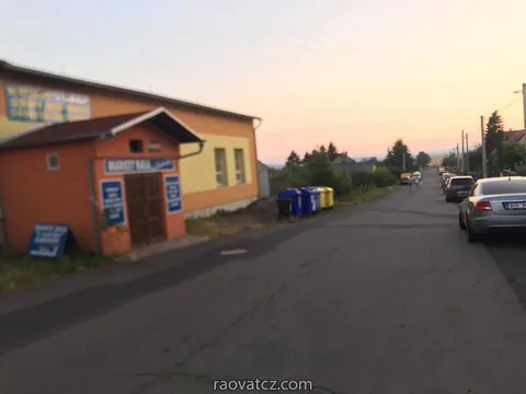 Cho thuê cửa hàng cách trung tâm teplice 4km