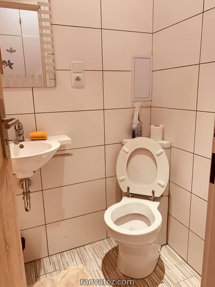 Cần bán byt 3+1 60 m2 trung tâm praha1, đ/c senovazne namesti 2