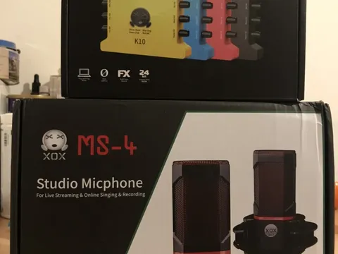 Bán combo live stream XOX K10 + MS-4 tại CH Séc