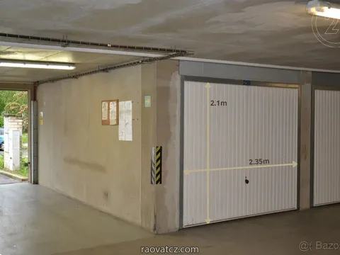 Bán gara gần metro Lužiny