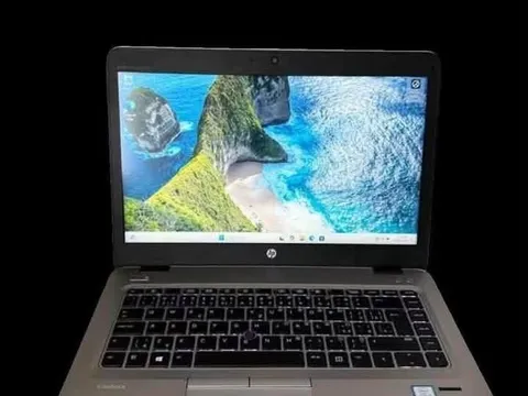 HP EliteBook 840 G4 Intel Core i5-7300U / 8GB DDR4 /256GB SSD M.2 /14.0 inch Full HD/Windows 11