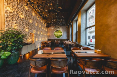 Quán ăn chi nhánh PLZEŇ và TURNOV cần tìm các vị trí sau - Hình 1