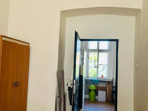 Cho thuê phòng ở Praha 4 còn phòng trống phù hợp cho 2 người